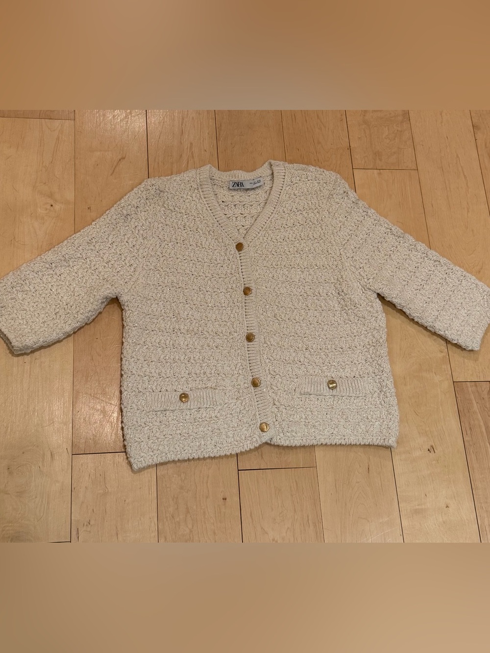 Zara Cream Knit Cardigan cropped 🤍 Like New🤍 BEAUTIFULLY STITCHED